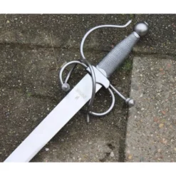 Colada Van El Cid, L