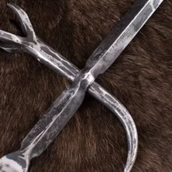 Ulfberth Lucernehamer, Handgesmeed -Medieval swords Sales lucernehamer handgesmeed 2